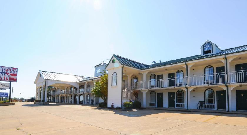Americana Inn - image 4