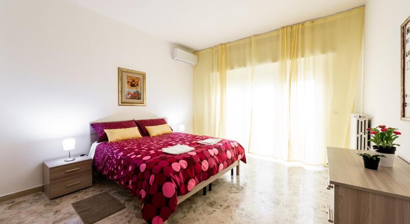 Apartment Celentano - Youtown