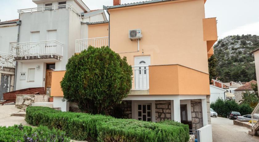 Apartmani Srsen photo