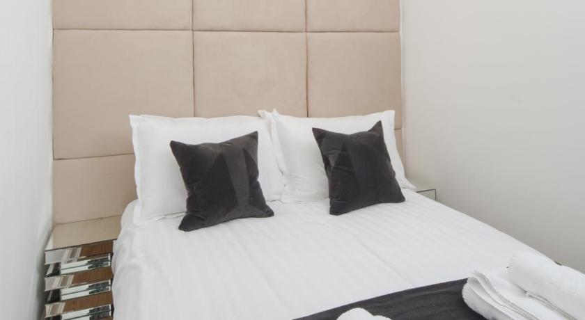 Image of Two Bedroom Apartment 16