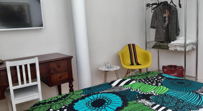 Image of Double or Twin Room with Private External Bathroom 8