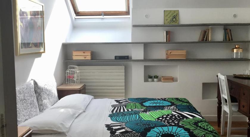 Image of Double or Twin Room with Private External Bathroom 1