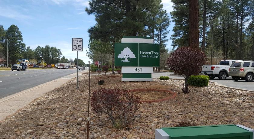 GreenTree Inn and Suites Pinetop