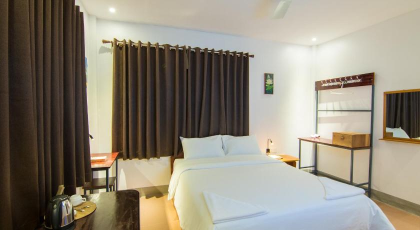 Image of Standard Double Room 3