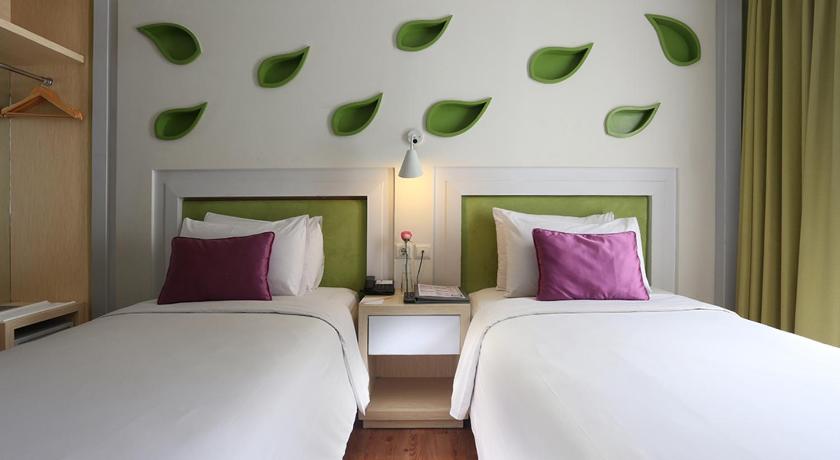 Image of Deluxe Twin Bed 1