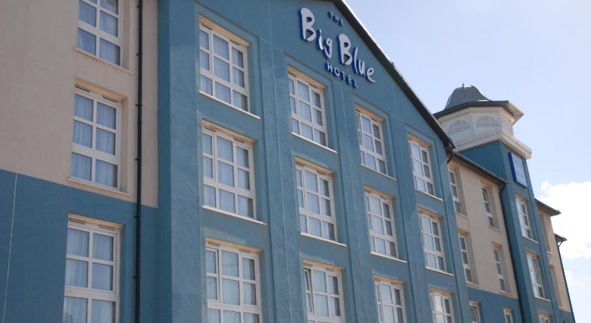 The Big Blue Hotel - Blackpool Pleasure Beach