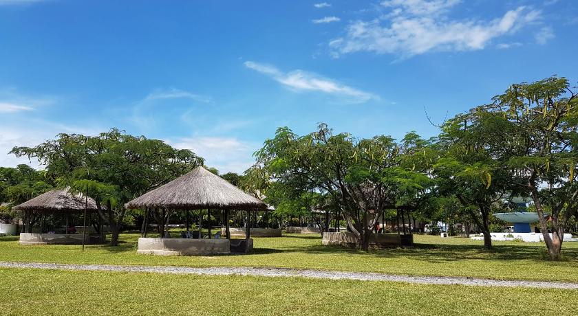 Ifisi Community Centre photo