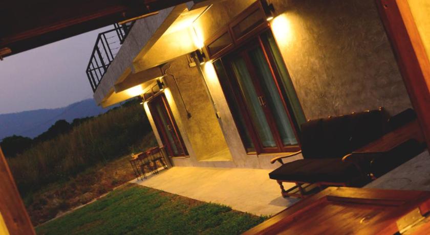 Chom Thong Suan Sook Homestay 3-Star Guesthouse exterior