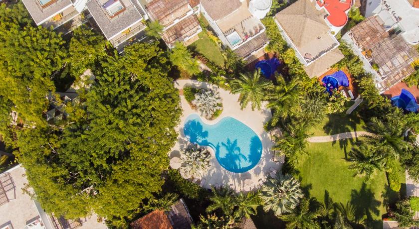 Vallarta Gardens Beach Front Hotel & Residences