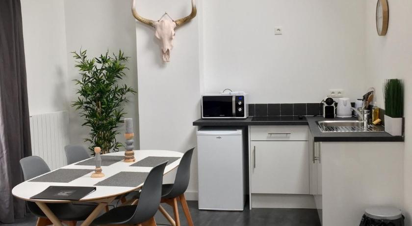 Image of One-Bedroom Apartment 5