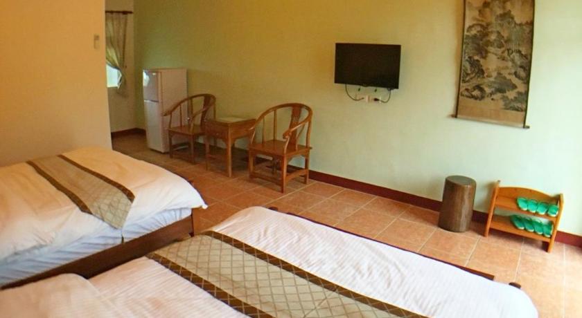 Image of Quadruple Room with Mountain View 5