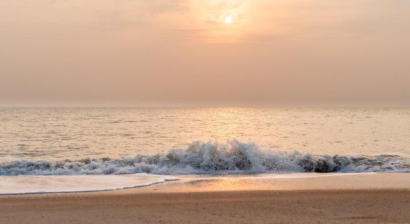Sandy Beach Condo 17D — Hotel in Hua Hin / Cha-am