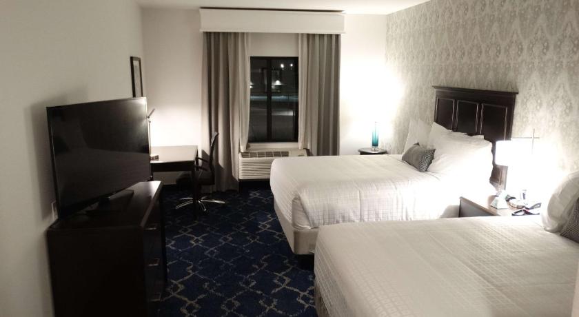 Best Western Plus New Richmond Inn & Suites