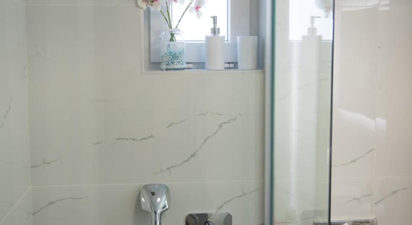 Image of Superior Triple Room with Sea View 17
