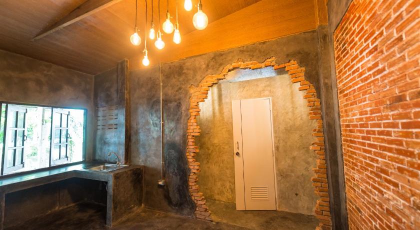 Image of Single Room with Bathroom 17