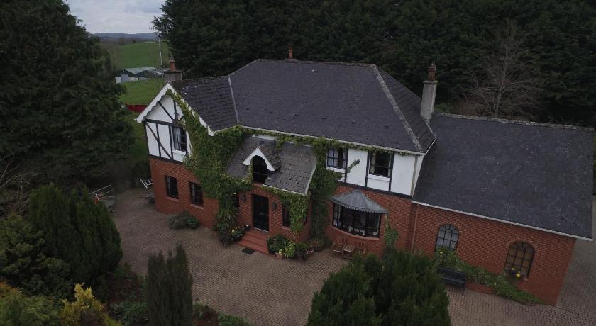 Pinewood Lodge Guest House — Hotel in Omagh
