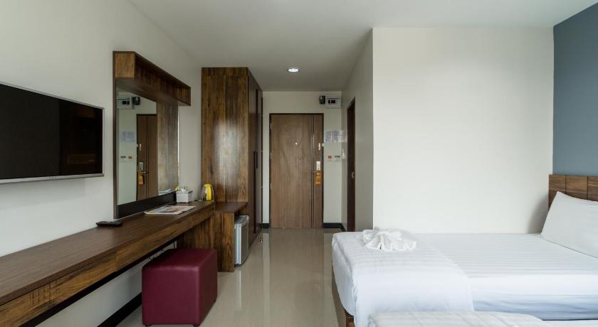 Image of 2 Bed Deluxe 5