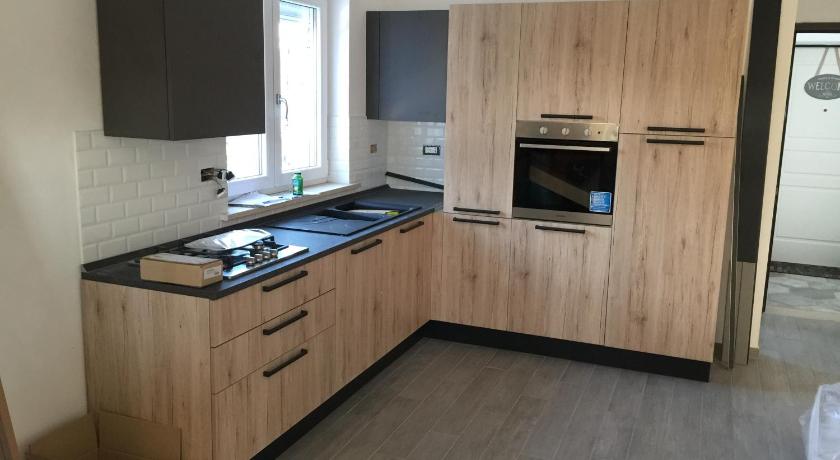 ローマ Sosta Rock 5つ星 ゲストハウス プール