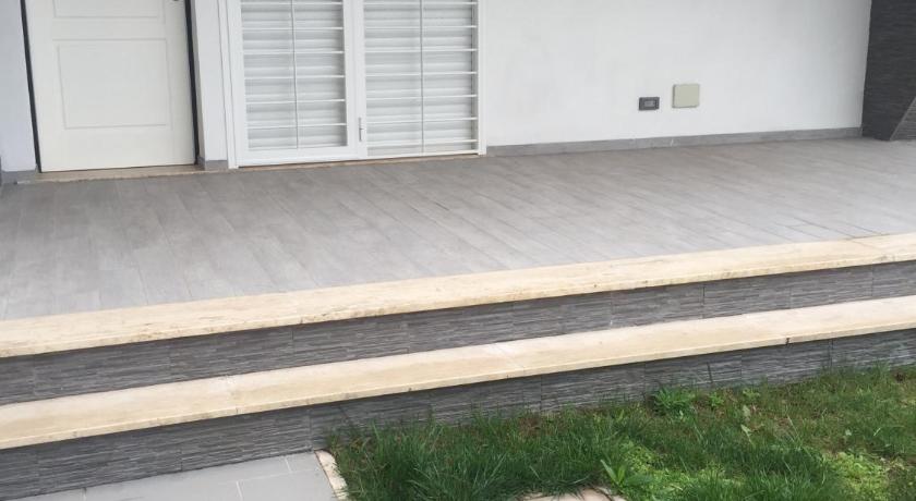 ローマ Sosta Rock 5つ星 ゲストハウス レストラン