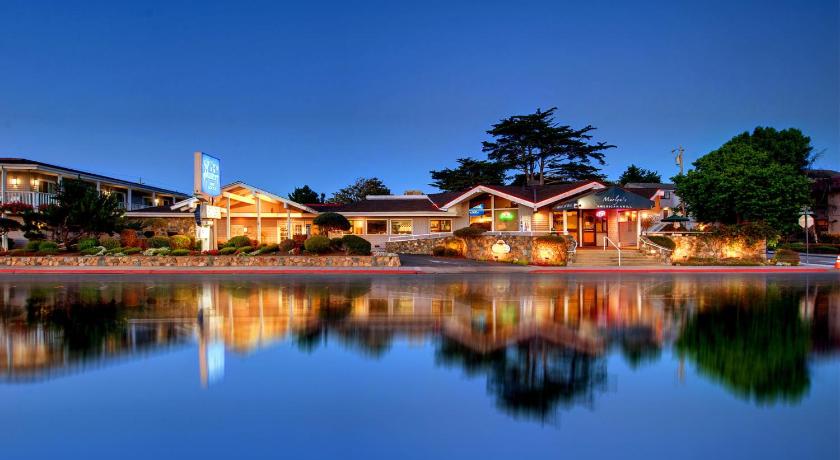 Monterey Bay Lodge