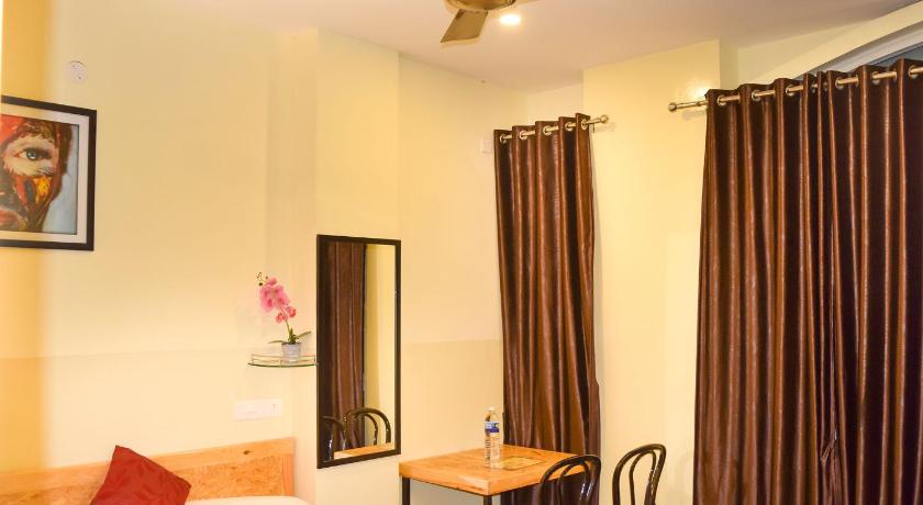 Chaplin Hotel Pondicherry