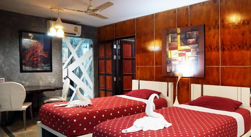 Image of Family Suite 7