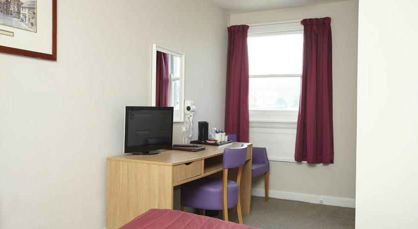 Royal Esplanade Hotel photo