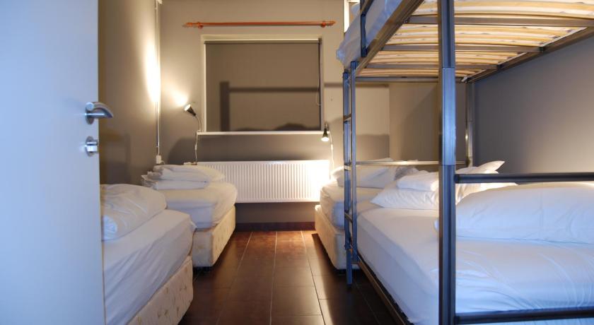 Image of Double or Twin Room with Shared Bathroom 7