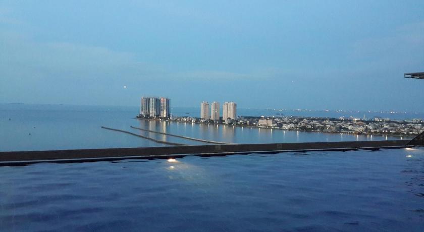 Robert's Condominium — Hotel in Jakarta