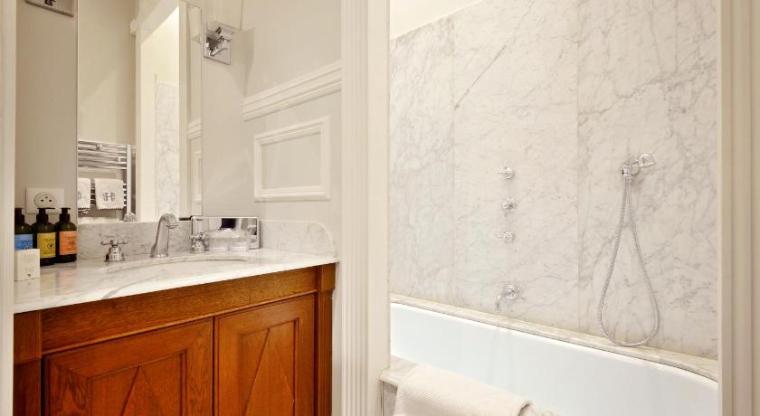 Image of Prestige Suite 5