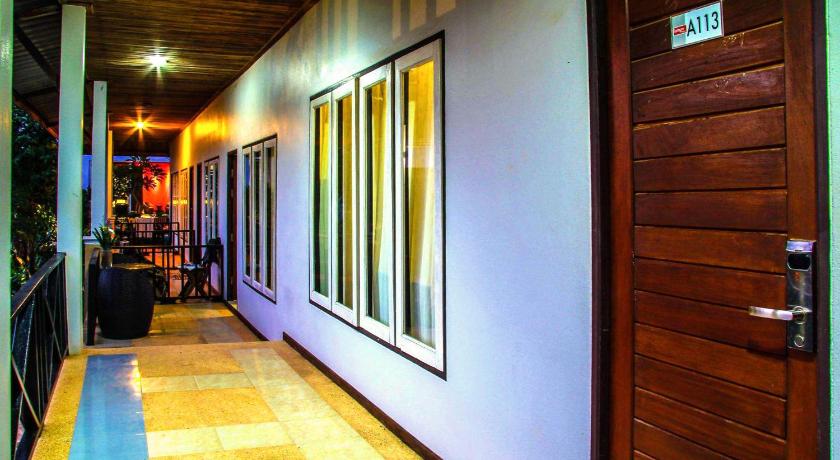 Image of Superior Room 16