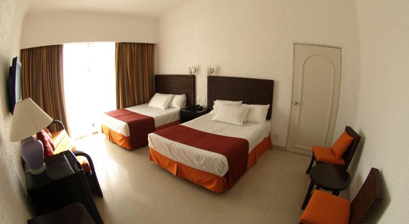 Sierra Mar All Inclusive at Tesoro Manzanillo photo