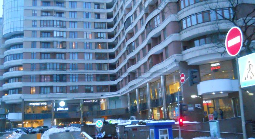 Diplomat ApartHotel photo