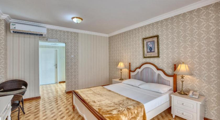 Image of Standard Double or Twin 17