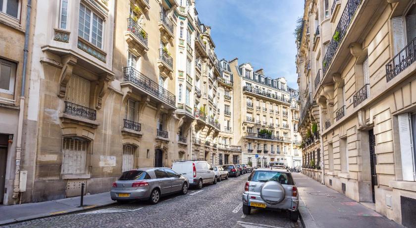 CMG Trocadero/ Passy photo