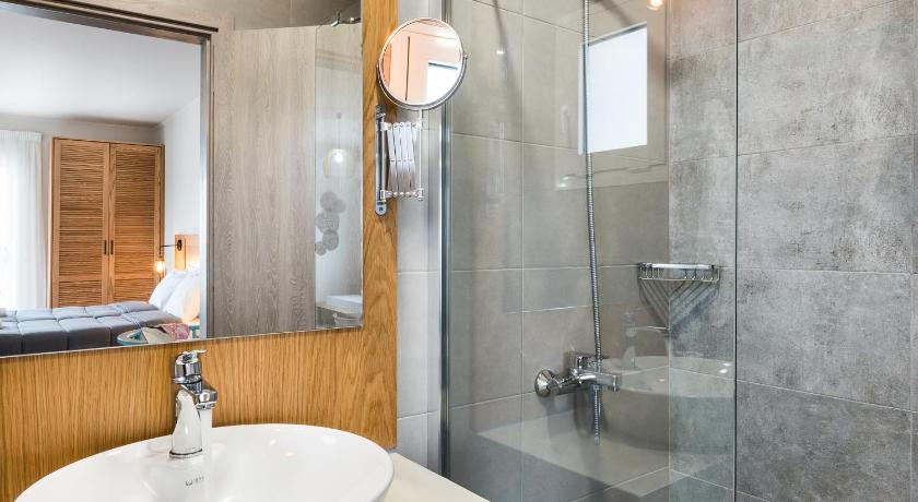 Image of MODERN STYLE STUDIO 30 SQUARE M. 16