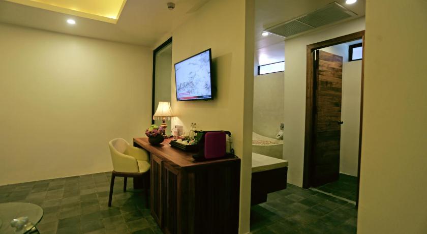 Image of Family Suite 11