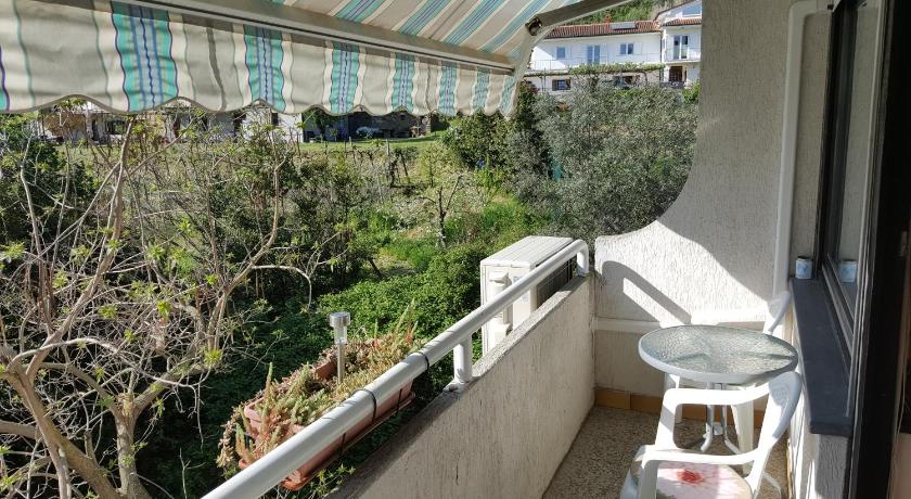 Apartment Santa Lucia — Hotel in Lucija