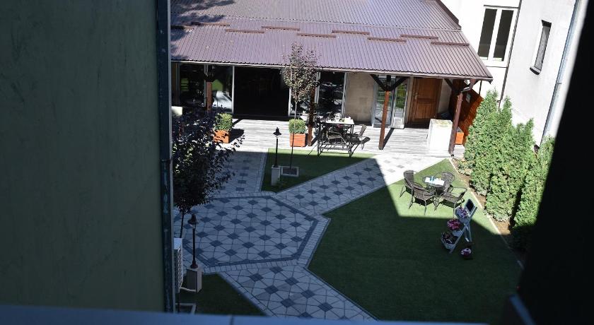 Villa Nina Hotel & Lounge bar photo