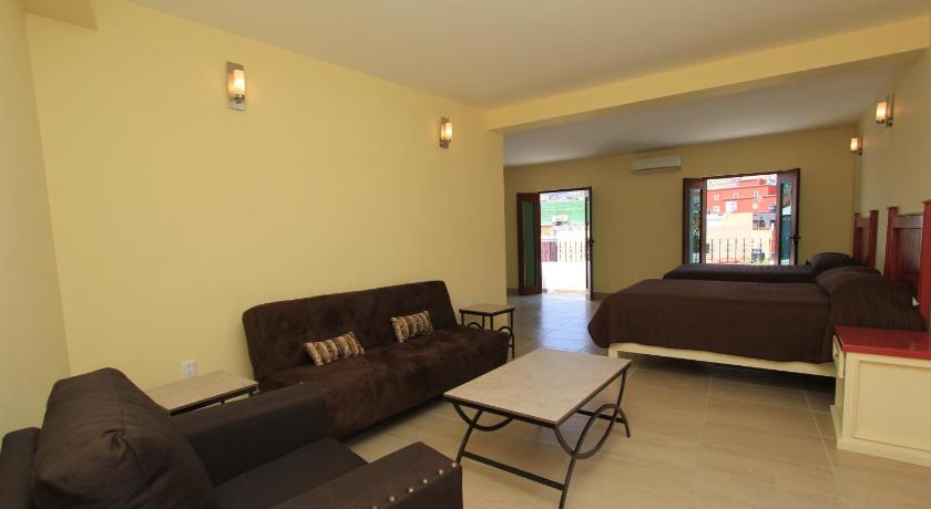 Hotel Santa Rita - image 10