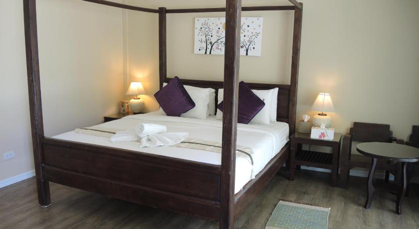 Image of Beachfront Villa 3