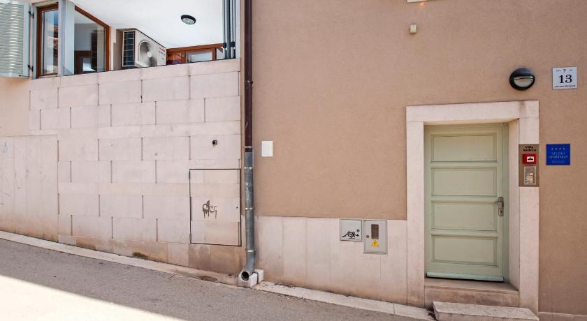 Apartment Campanile photo