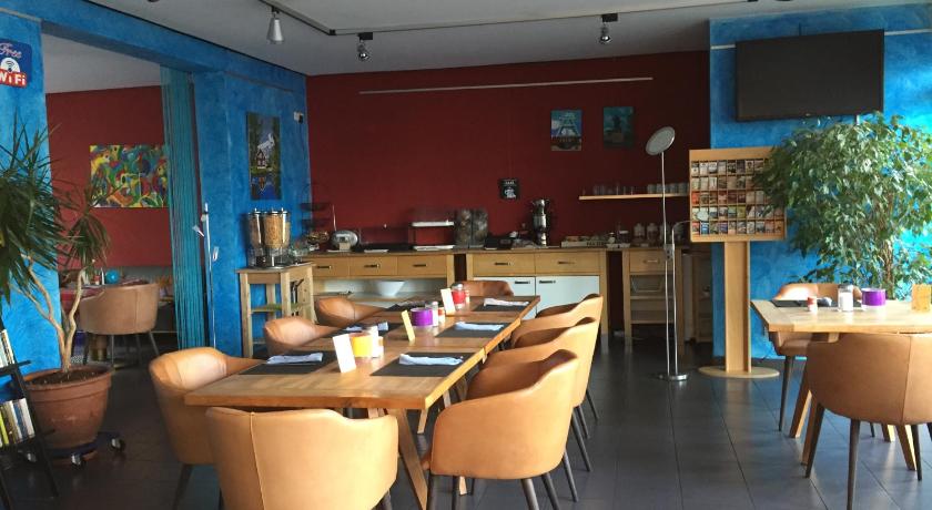 Hotel Aleo photo