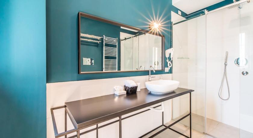 Image of Suite 2