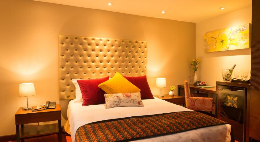 Costana 702 Hotel Boutique photo