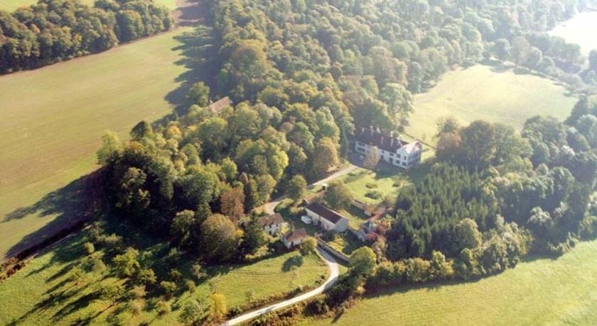 Gite et Chambres d'hotes du Domaine du Val Bruant