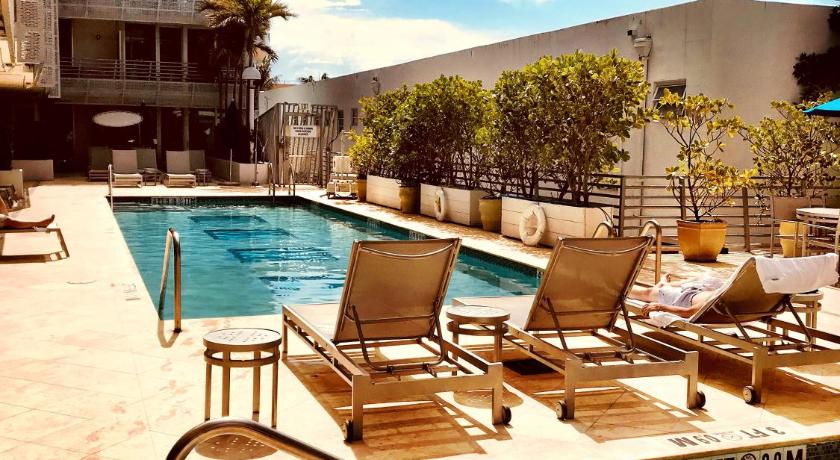 Apartment at De Soleil Hotel on Ocean Drive photo