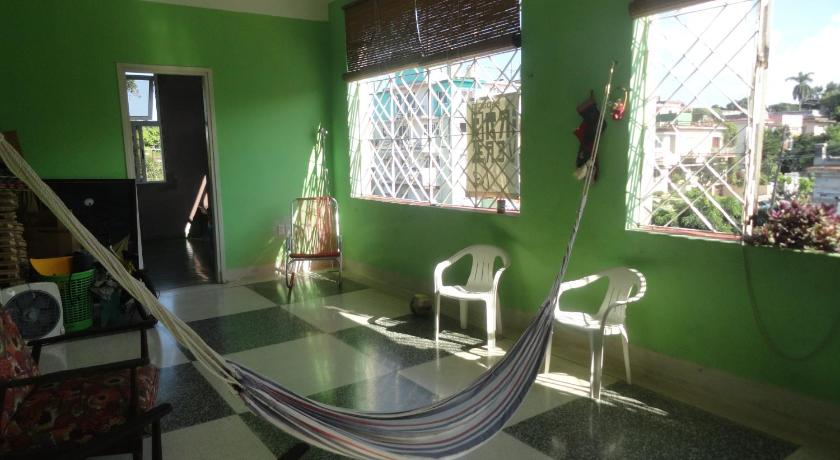 Espacio Irreverente 価格 写真 レビュー アドレス キューバ