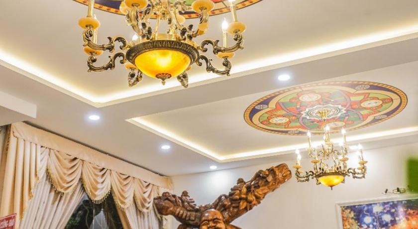 コントゥム Window 1 Hotel 2つ星 ホテル 施設