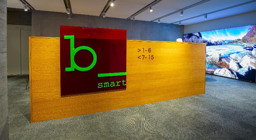 b_smart motel Landquart photo